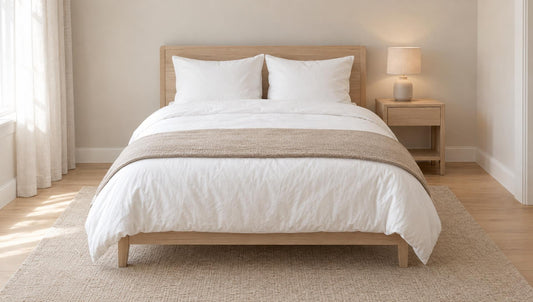 Französisches Bett 140x200 mit einer passenden, etwas breiteren Bettdecke
