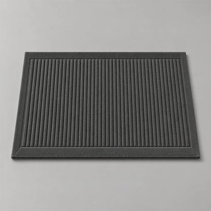 Badematte anthrazit dunkelgrau aus Zwirnfrottee, 50 x 70 cm, flach liegend auf hellgrauem Hintergrund