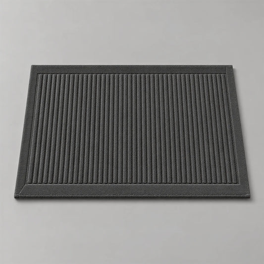Badematte anthrazit dunkelgrau aus Zwirnfrottee, 50 x 70 cm, flach liegend auf hellgrauem Hintergrund