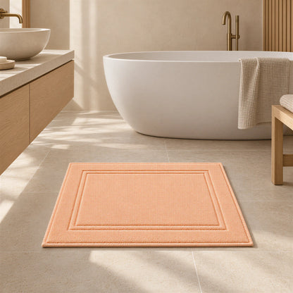 Badvorleger Apricot aus Walkfrottee im hellen Badezimmer