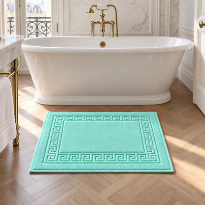 Badematte mintgrün aus Zwirnfrottee im hellen Badezimmer