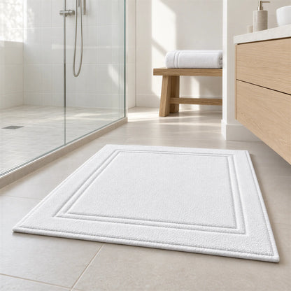 Badematte weiß – Ambiente