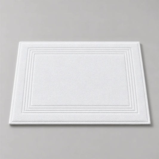 Badematte weiß aus Zwirnfrottee, 50 x 70 cm, flach liegend auf hellgrauem Hintergrund