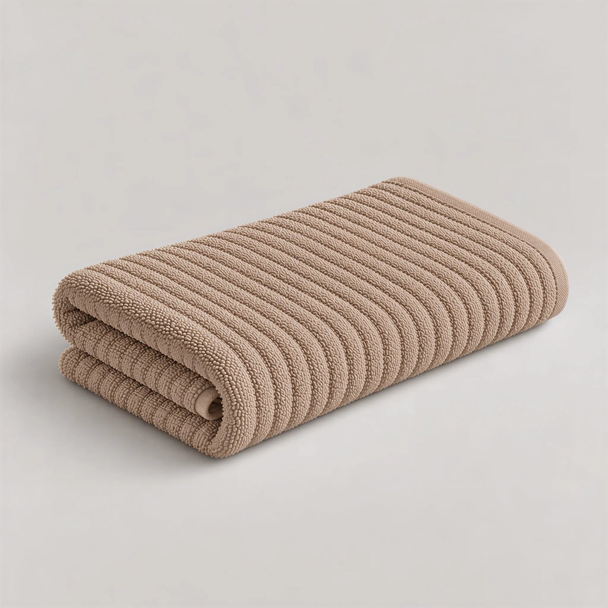 Handtuch cappuccino braun aus Zwirnfrottee, 50 x 100 cm, gefaltet auf hellgrauem Hintergrund