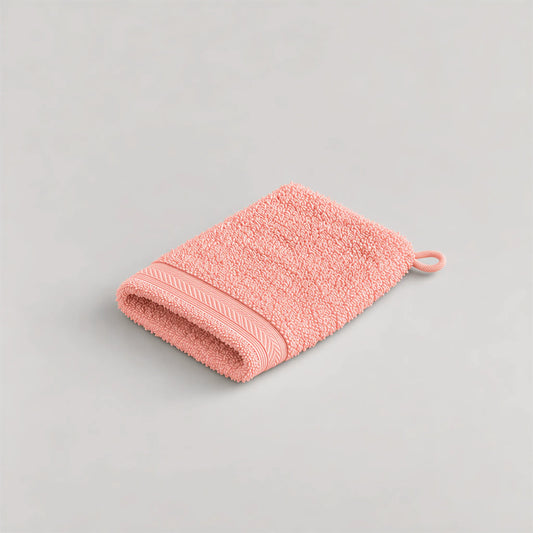 Waschhandschuh Lachs aus Walkfrottee, 15 x 20 cm, gefaltet auf hellgrauem Hintergrund